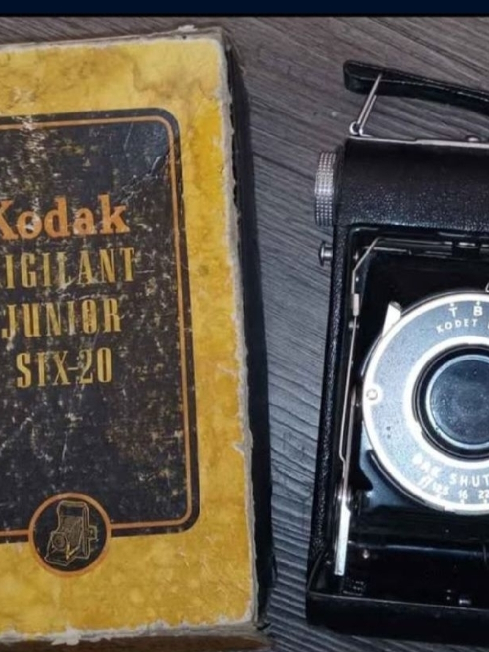 Kodak Vigilant Junior Six-20 Antique Camera
